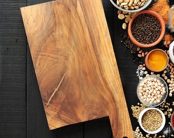 Walnut wood cutting board with hole handle