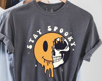 Stay Spooky Skull Smiley Shirt, Funny Halloween Tshirt, Fall Tee, Skull Shirt, Spooky Season, Comfort Colors®, Smiley Halloween Tee