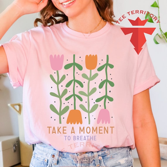 Aesthetic Tulip Shirt, Boho Floral Shirt Comfort Colors®, Retro Flower Shirt, Positive Shirt, Botanical Graphic Shirt, Spring Flower Shirt