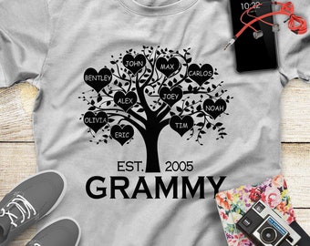 Custom Grandma/Grandpa, Mother/Father Family Heart Tree With All Grandkids/Children Names T-Shirt Personalized Grandma Gift, Christmas Gift
