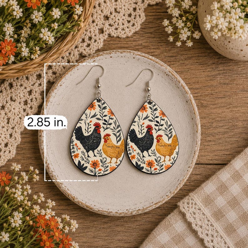 Chicken Earrings, Cute Chicken Accessories, Farm Dangle Earrings, Country Gift, Gifts for Her, Hypoallergenic Earrings, Farm Life, Chic Bild 2