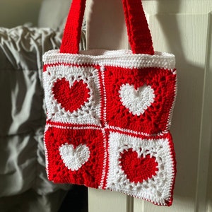 heart tote bag♥️ - Crochet 🧶 - Ribblr community