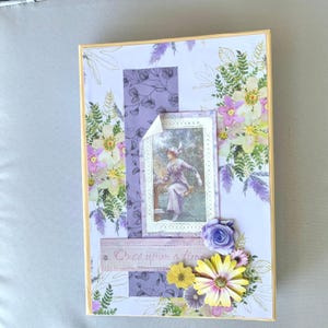 Album di scrapbooking floreale in tonalità di rosa Parma e verde