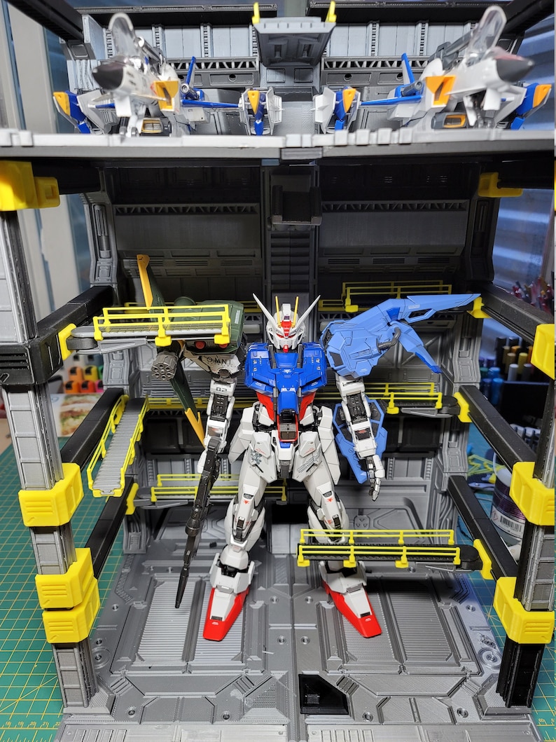 hangar base gunpla gundam stackable image 1