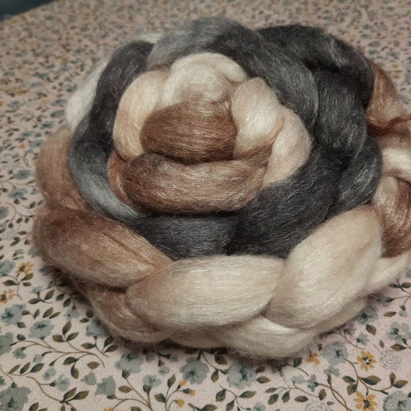 Hand-dyed roving WildRoses, with alpaca and rose fibers, -K's Fade-