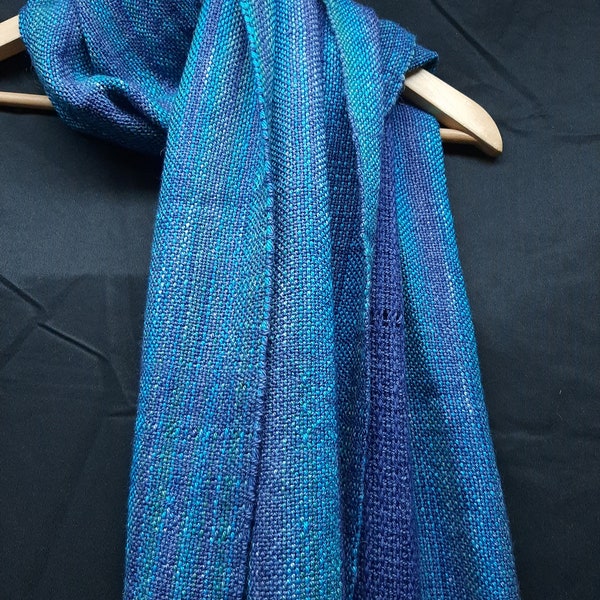Handwoven scarf -Ocean- made of merino, alpaca and silk