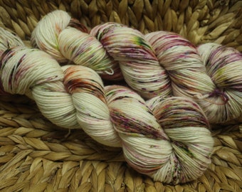 Handgeverfde sokwol 6FOLD! Kleur -Spring Speckles- 150g/420 m