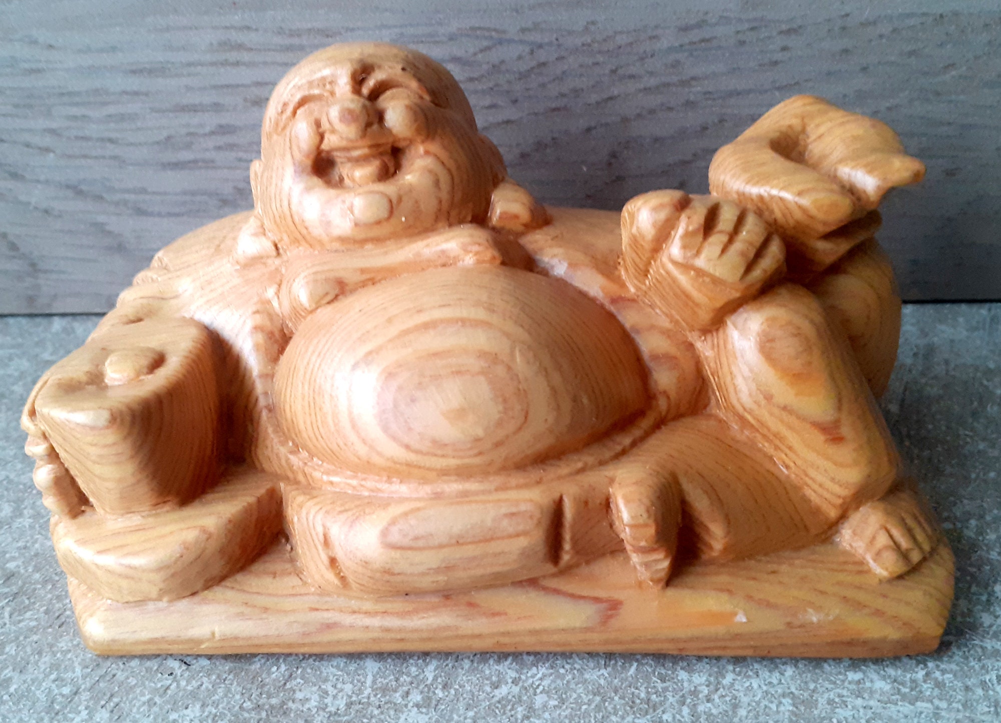 statuette Du Bouddha en Bois Massif