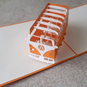 3D pop-up card of the customizable combi