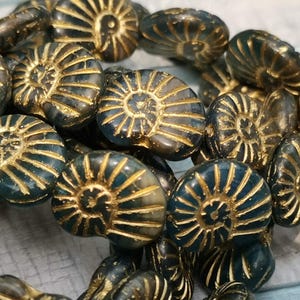 5 Czech glass shell ammonite beads - grey/blue/gold - 17 x 13 mm