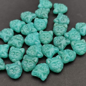 Czech turquoise cat head  glass animal beads 11 mm pack of 10