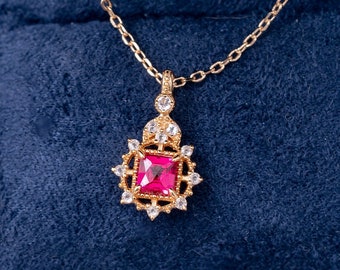 Collier de corindon rouge-Style victorien Charme en cristal rouge-Pendentif vintage délicat-Collier Versallies Vermeil en or-Dainty Daily Ruby Jewelry