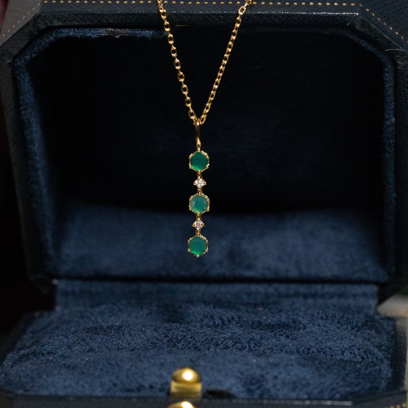 Emerald Minimalist Necklace-Vertical Stick 3 Stone Crystal Necklace-Genuine Gemstone Healing Pendant Charm-Birthstone Statement Necklace image 2