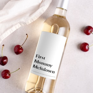 New Mom Gift Wine Labels | Mom Milestones | Mommy Milestones Labels | Baby Shower Gift | New Parents Gift | New Baby Gift |