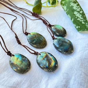 Natural Flashy labradorite adjustable necklace. Brown adjustable cord choker long gemstone pendant.yoga necklace raw grounding healing stone