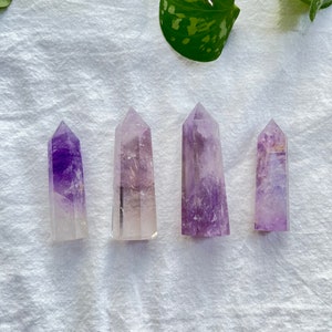 High grade Amethyst crystal tower wand point (6cm approx 25g)