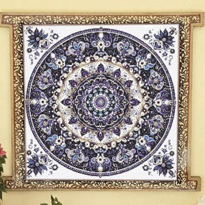 Mandala-kruissteekpatroon, gedetailleerd bloemdessin (pdf-patroon), borduurkaart gemiddeld tot geavanceerd