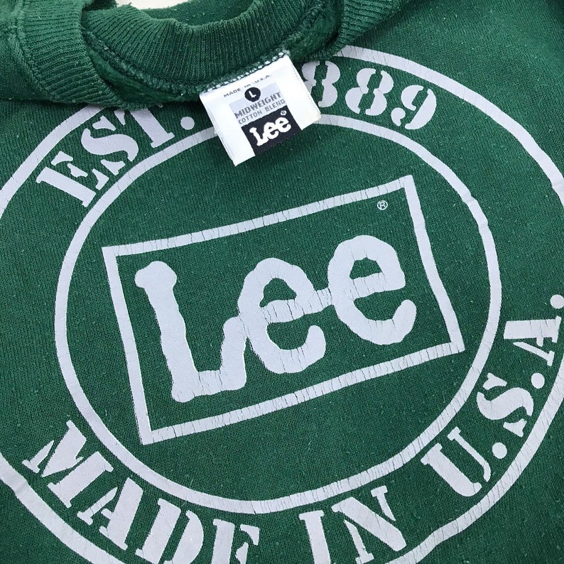 Vintage 90\u2019s LEE SPORTWEAR Made in USA Sweatshirt Printed Spell Out Big Logo Crew Neck Sweatshirt Size Large