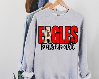 Puede incluir: Sudadera gris con un gráfico de béisbol rojo y blanco y el texto "EAGLES baseball" impreso en la parte delantera.
