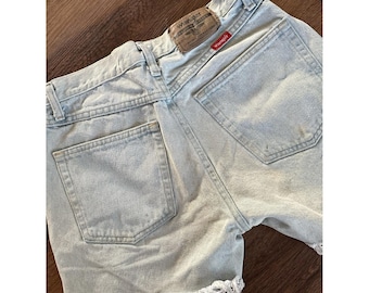 Wrangler Vintage High Rise Jean Shorts 30"