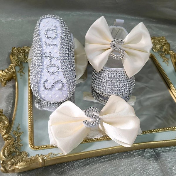 Newborn Baby girl bling Rhinestone Shoes - customized Inital shoes baby Shower Gift Shoes Baby Christening Baptism Shoes Baby Wedding Shoes-