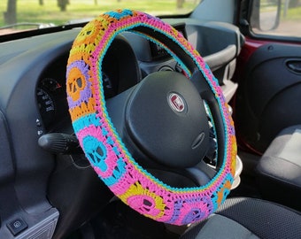 Skull Steering Wheel Cover for Women, Girly Car Accessories, Pastel Goth Halloween Decor, 16th Birthday and Car Enthusiast Gift