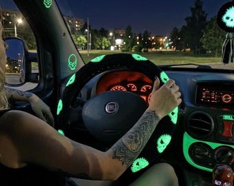 Glow in the Dark Skull Steering Wheel Cover-Goth Car Decor, Witchy Car Accessories for Emo and Pastel Goth, Halloween Gift Whimsigoth  Style