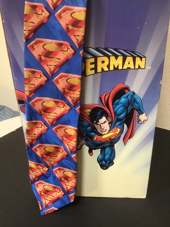 SUPERMAN  100% Silk TIE trademark DC Comics  1997 