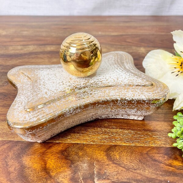 Vintage 1950s Yona Ceramics 313 ceramic white and gold splatter cigarette trinket box, retro MCM art deco trendy decor, vintage jewelry box