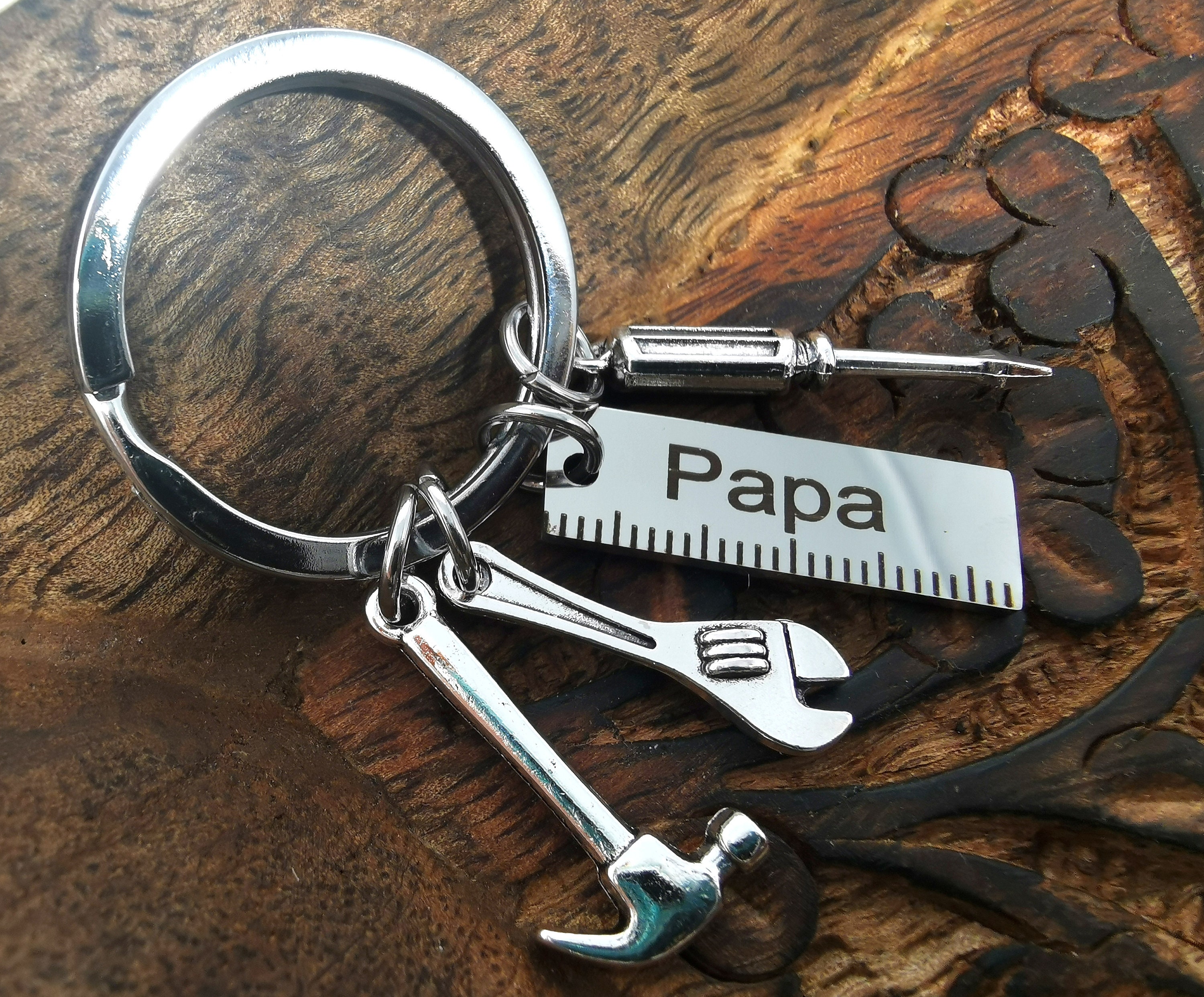 Juvale Dad Keychain from Daughter, I Love Papa Key Ring for Car & Home  Keys, Father's Day Gifts 3.5 x 1.6 In