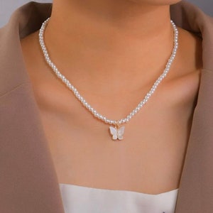 Beautiful Faux pearl Butterfly Charm  necklace , Choker Pearl Necklace with Butterfly Charm Pearl Necklace. Gift for women.Christmas gift
