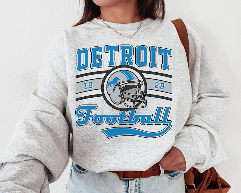 Detroit Football Crewneck, Vintage Detroit Football Sweatshirt, Lions Sweatshirt, Detroit Sweater, Detroit Gifts, Game Day Shirt, Detroit Lion, Lions Sweater, Detroit T-Shirt College Gifts Football Lovers Gift for her Gift for him American Football