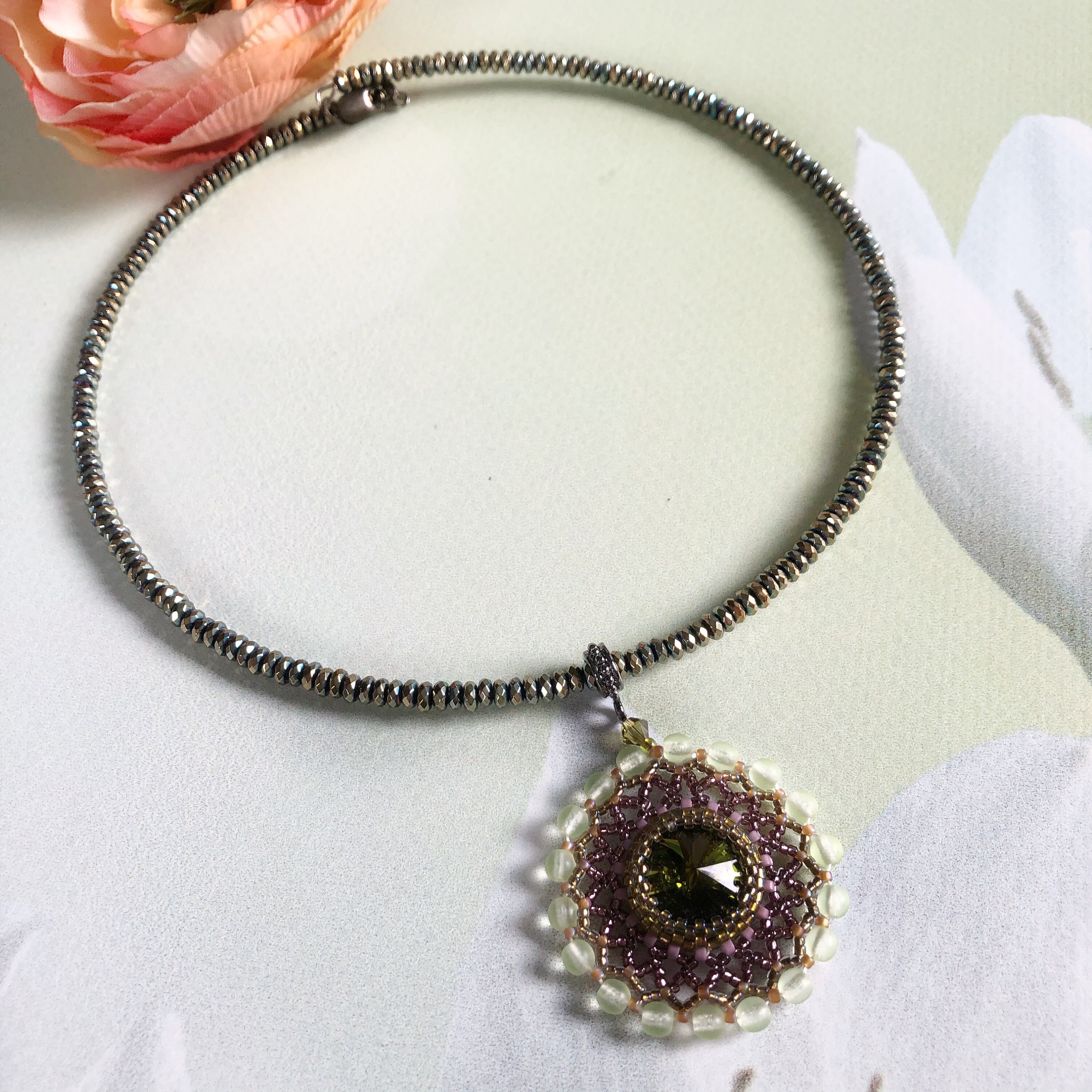 Memory Wire Necklace Hematite Necklace Choker with Pendant Etsy