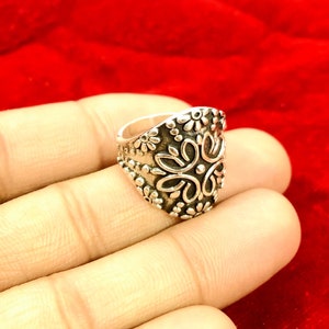 Flower Design Ring, 925 Sterling Silver Ring, Gift For Her , Gift For Woman , Designer Silver Rings, Handmade Silver Rings, Flower Rings,