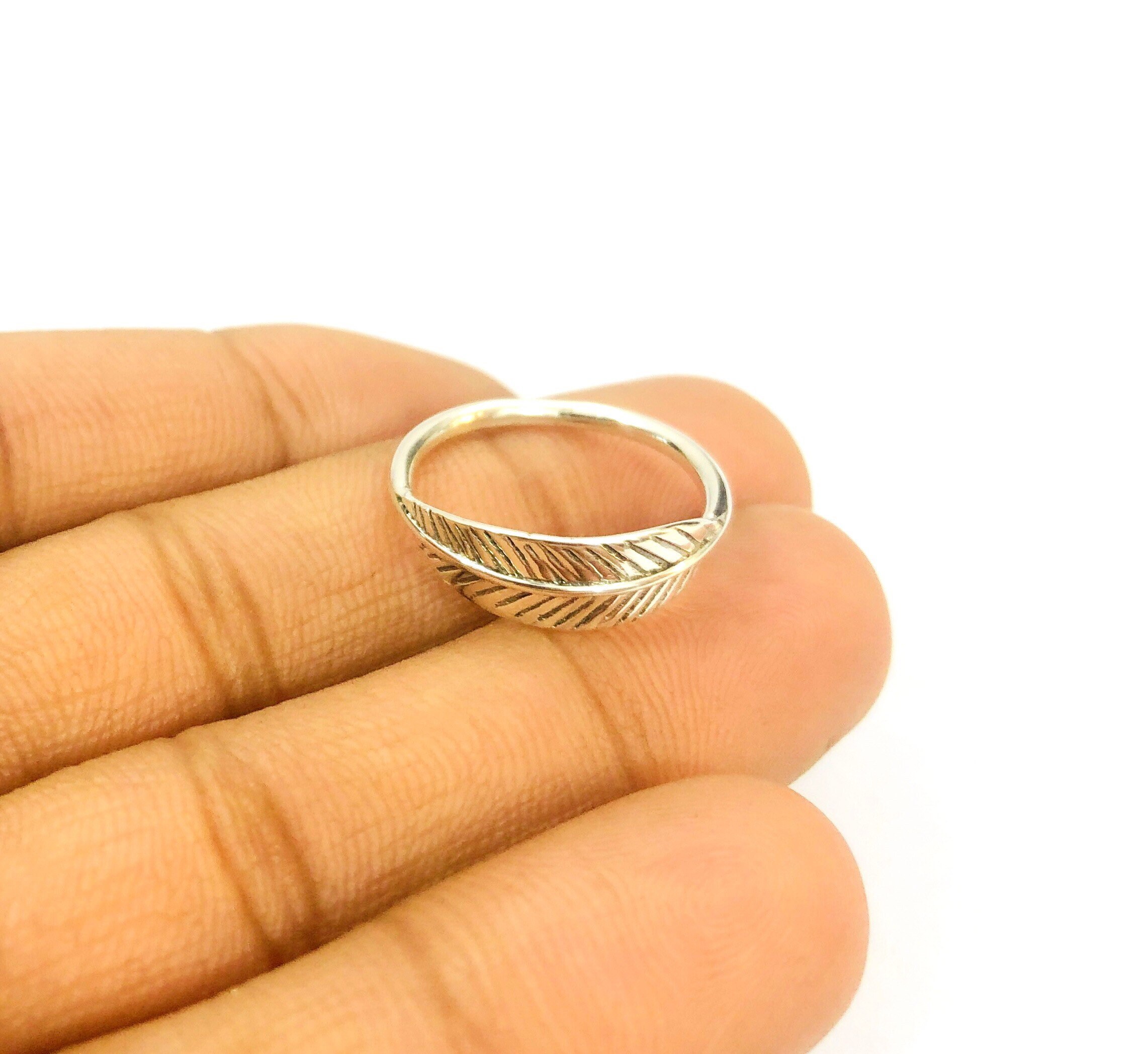 Silver Leaf Ring Dainty Ring Tiny Leaves Gift for Her Etsy