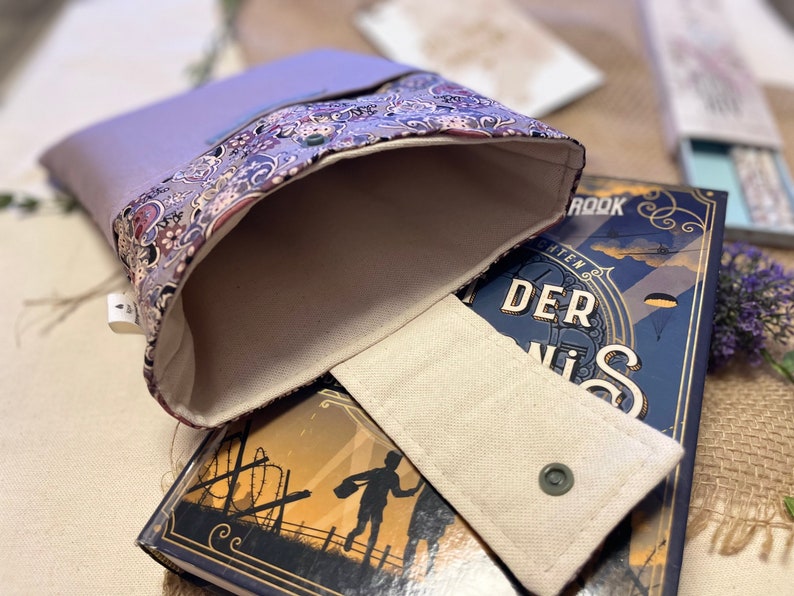 Set Buchhülle Stoff Bücherhülle mit Canvas Buchtasche gepolstert Büchertasche buch accessoires Lesezeichen Bookmarker Booksleeves Bild 8