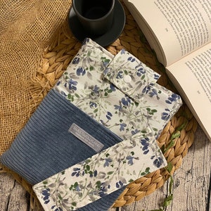 Book sleeve cord book sleeve with canvas • Book bag padded book bag book merch • Book sleeves Kindle sleeve • Gift set bookmarks