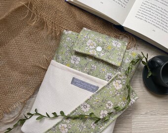 Book cover fabric book cover canvas • book bag flowers gift book padded book bag • kidle cover bookmark eucalyptus booksleev