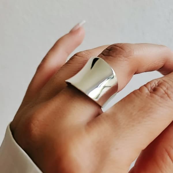 Solid Sterling Silver Concave Ring, Silver Ring for Women, 925 Stamped, Boho Chic, Bali, Bohemian, Statement Women Ring,