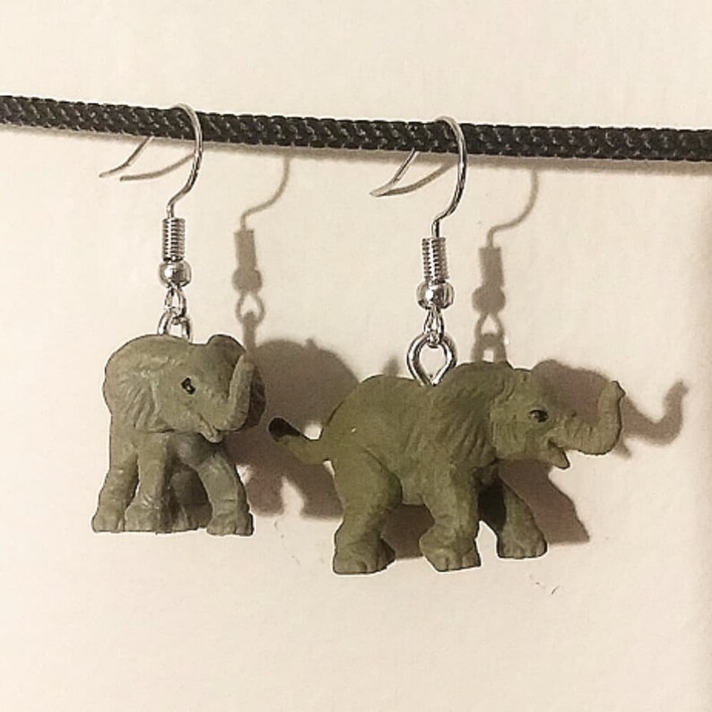 Rhino Lion Elephant Gorilla Giraffe Eagle Tiny Cute Rubber Animal Dangly Earrings |Safari| Tiger