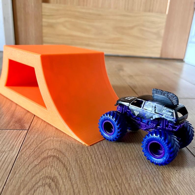 Monster Truck Double Jump Ramp | Dual Angle Stunt Ramp for 1:64 Scale ...