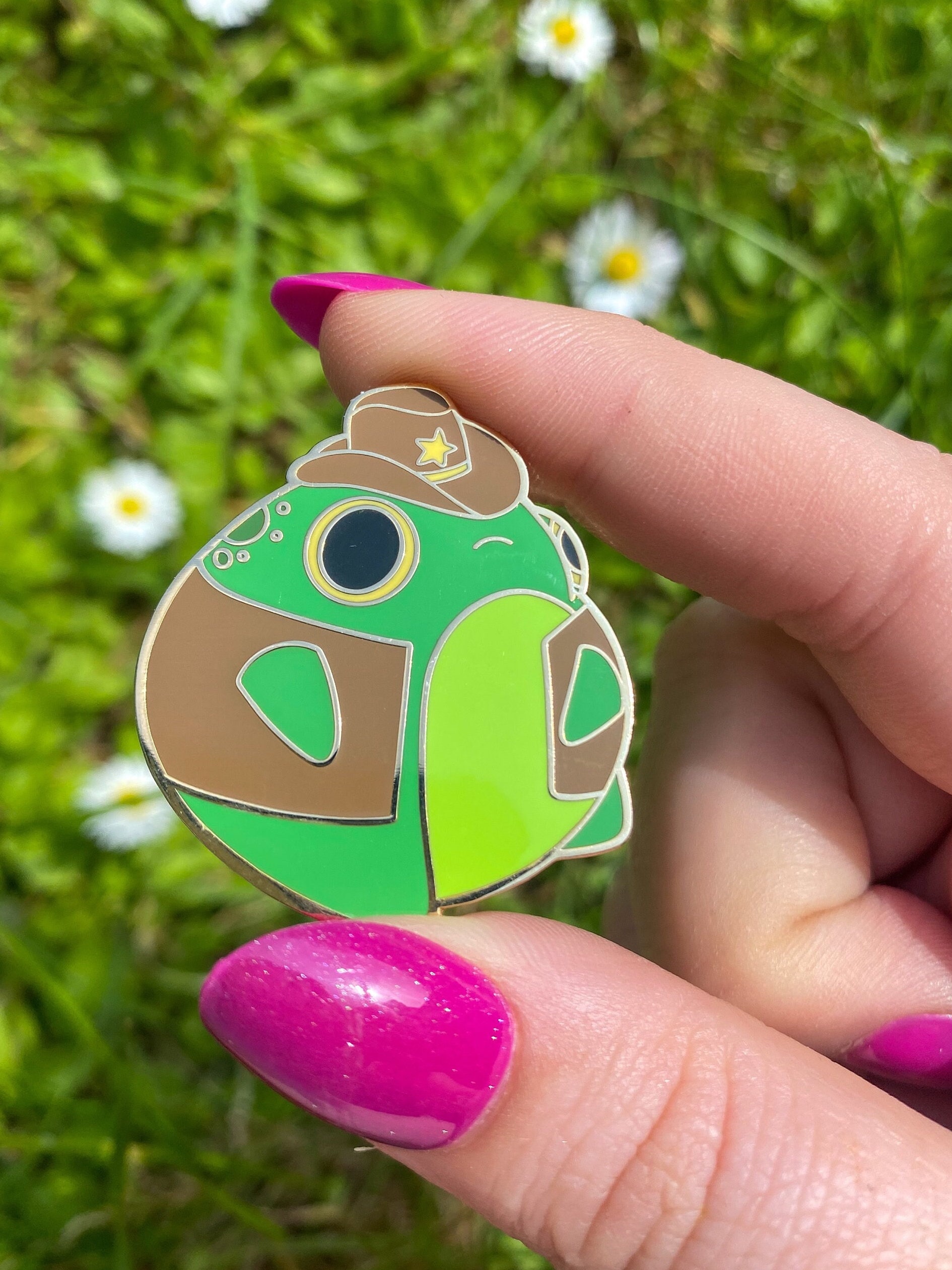 Sheriff Frosch Hard Enamel Pin