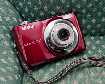 Red Nikon Coolpix A10 Digital Camera Y2K Bundle - Etsy India