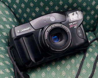 Canon SureShot 80 Tele: Cámara compacta de película de 35 mm con doble objetivo de 38 mm y 80 mm, probada.
