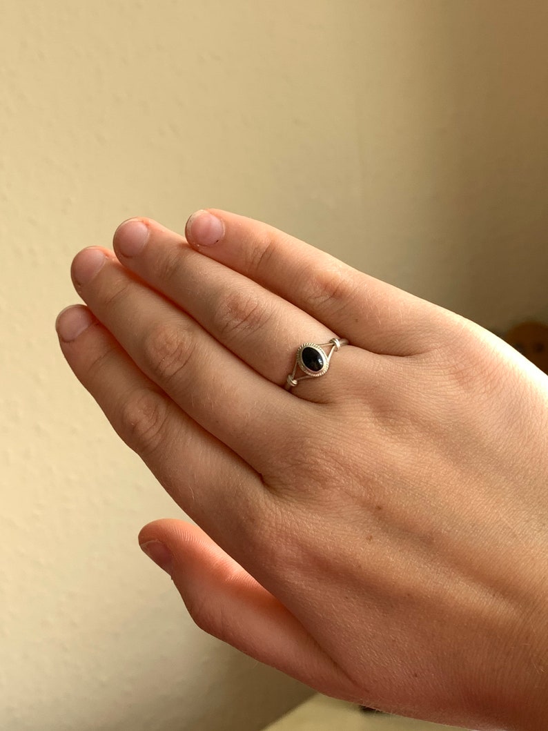 925 Hallmark Sterling Silver Vintage Style Black Gemstone Solitaire Ring different sizes available