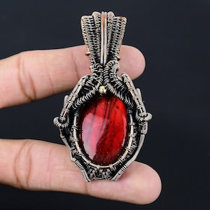 Red Fire Labradorite Pendant Copper Wire Wrapped Jewelry Gemstone Pendant Handmade Jewelry Copper Wire Pendant For Gifts Birthstone Pendant