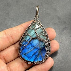 Beautiful Labradorite Pendant, Tree Of Life Copper Wire Wrapped Pendant Handmade Jewelry Designer Necklace Gifts For Her Mom, Dad & Wife