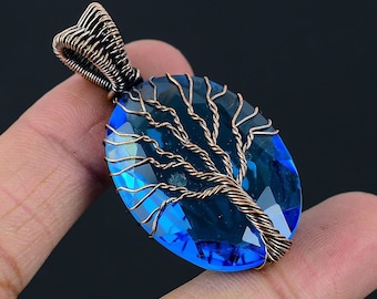Ciondolo Albero della Vita in Iolite, ciondolo avvolto in filo di rame, ciondolo in pietra preziosa di Iolite, ciondolo in rame fatto a mano, regalo per lei, mamma, gioielli in Iolite