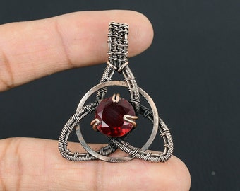 Garnet Gemstone Celtic Family Knot Pendant Copper Wire Wrapped Pendant Faceted Garnet Pendant Handmade Pendant Jewelry Unisex Birthday Gift