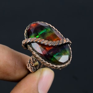 Bague en ammolite, fil de cuivre, bague en cuivre, bague en ammolite, pierre précieuse, fait main, bague en ammolite pour femme, toutes tailles, cadeau pour elle
